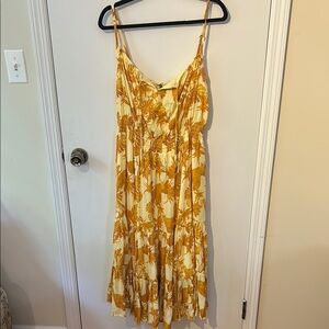 Banana Republic Yellow and White Maxi Sundress